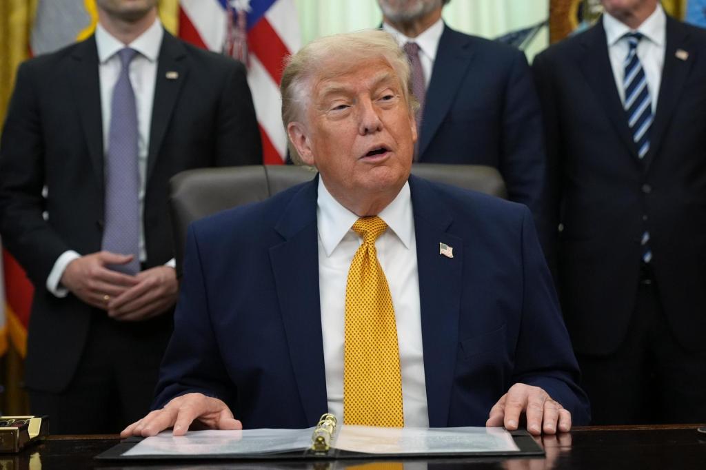 Judge permanently blocks Trump administration election order