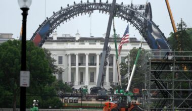 UFC fights on White House lawn will demean our nation – San Diego Union-Tribune