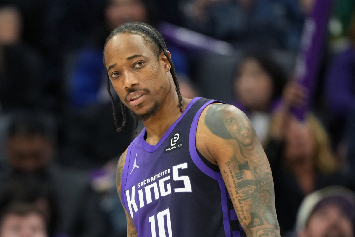 Report: Kings Could Waive and Stretch DeMar DeRozan