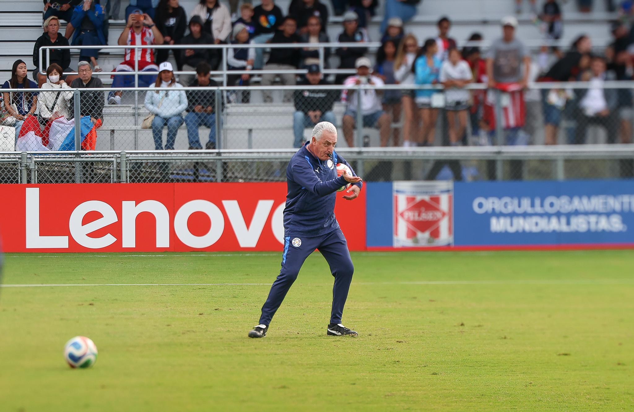 Paraguay’s national team head coach Gustavo Alfaro coaching his team at San Jose State Spartan Soccer Complex, June 8, 2026.