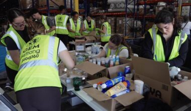 Venezuelans in the US rush to send aid to earthquake victims, but Caracas airport is closed