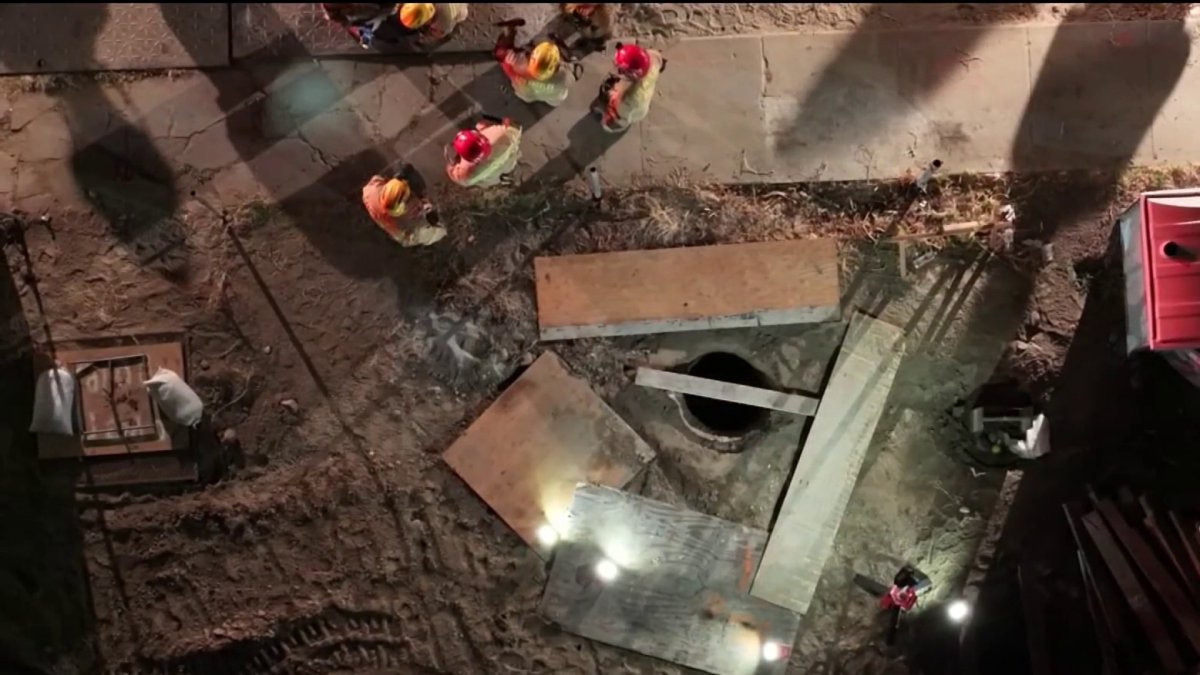 Man rescued from hole at construction site in North Hollywood – NBC Los Angeles