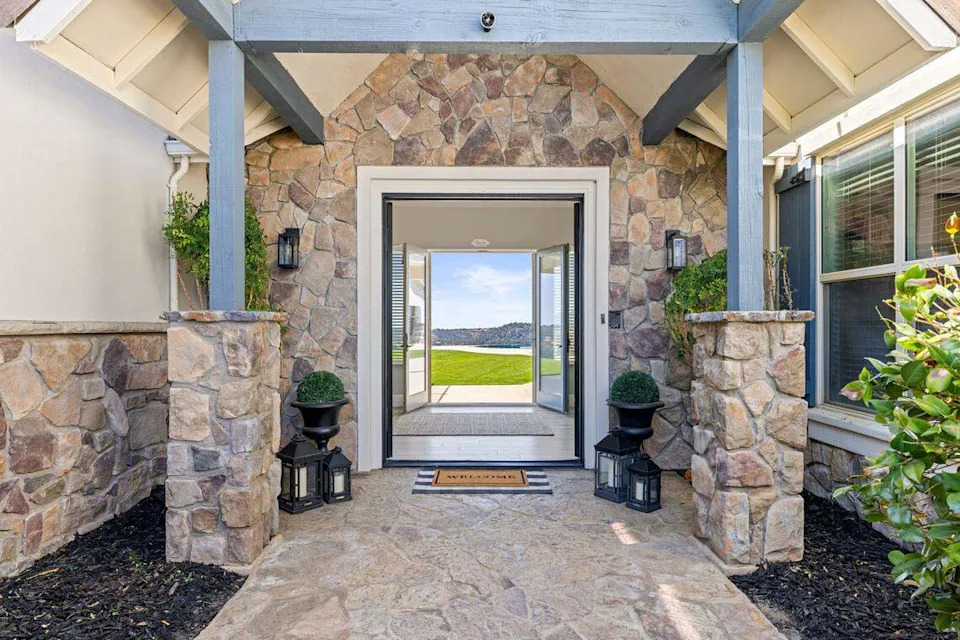 NBC Sports anchor Rebecca Lowe and Paul Buckle have sold their El Dorado Hills estate with Folsom Lake views, infinity pool, ADU and custom tennis court for $2.35 million.