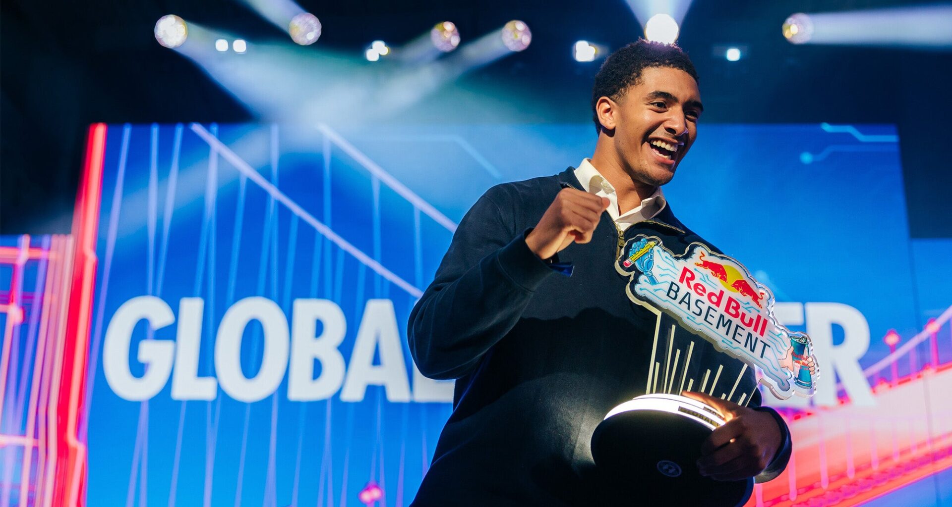 After global innovation win, USC Dornsife graduate aims to make calling for help safer