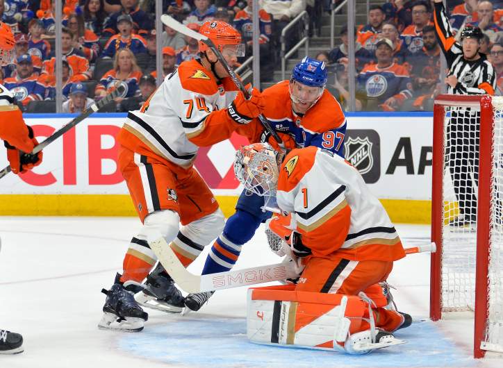 Anaheim Ducks v Edmonton Oilers - Game One
