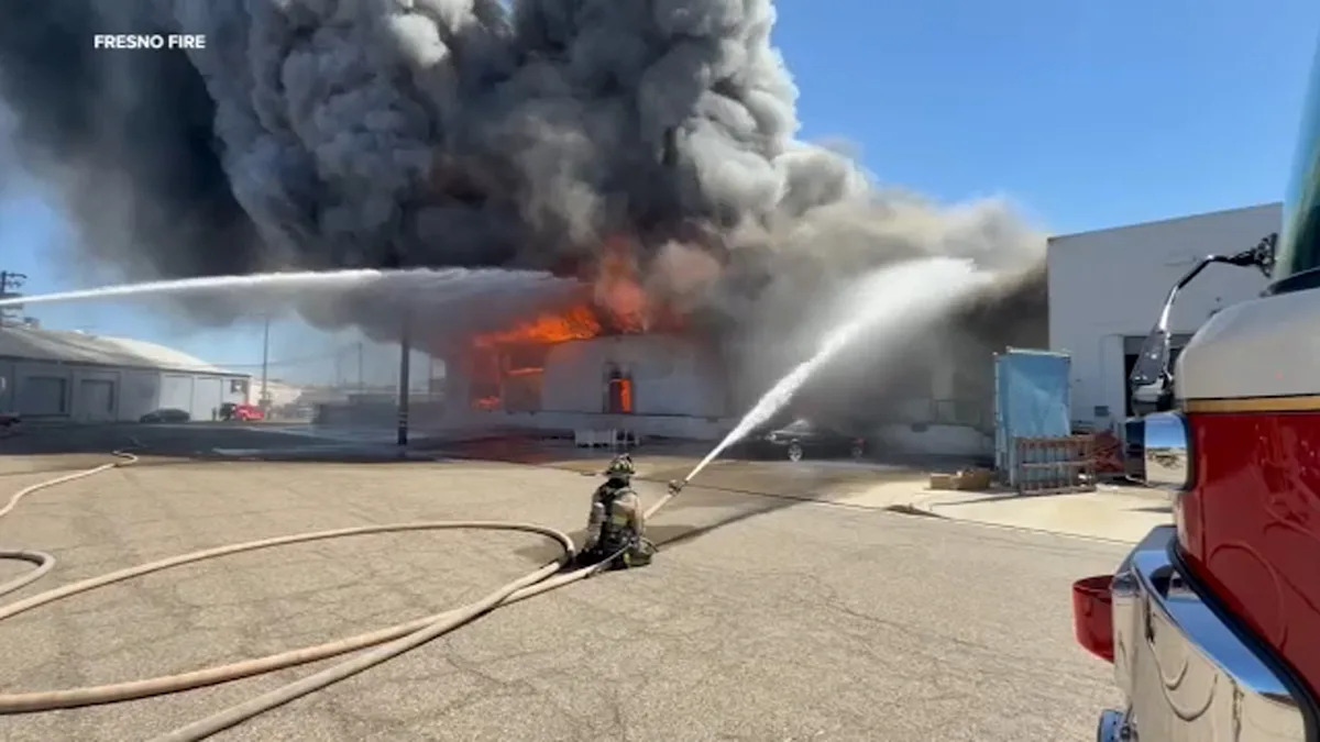 Massive warehouse fire damages clubhouse belonging to Fresno motorcycle club