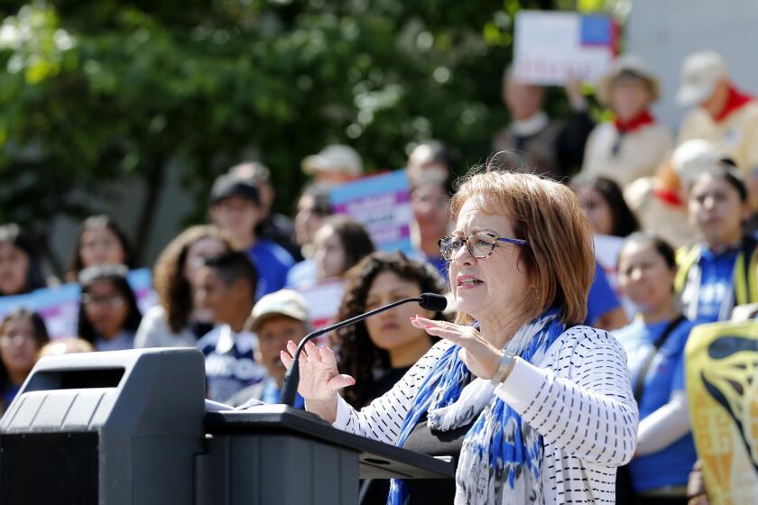 Contributor: A proposed law would let California government escape accountability