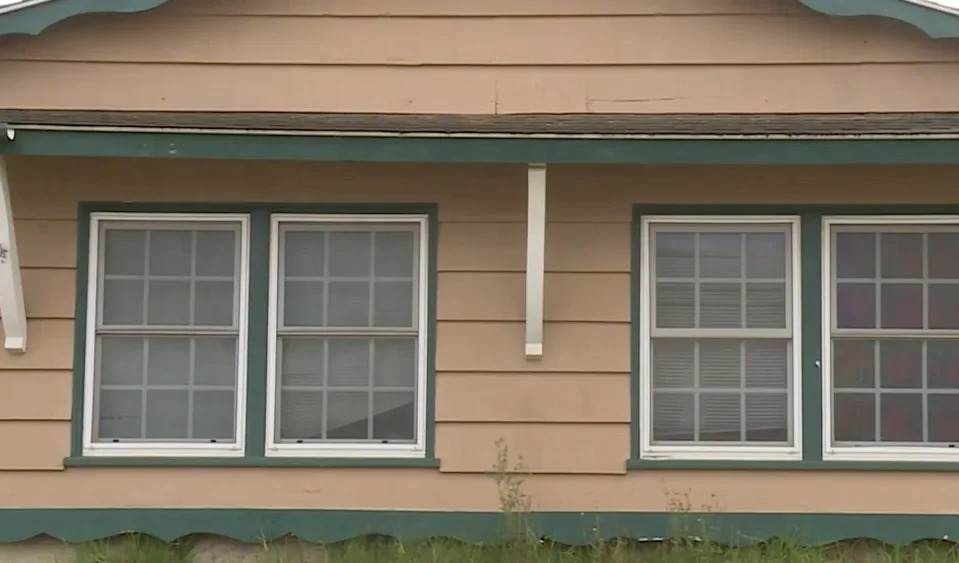 A Canadian gamer who allegedly became obsessed with a woman he met online crossed the border, disguised himself as an Amazon delivery driver and launched a brutal home invasion in California — will now spend the rest of his life behind bars. KSBW