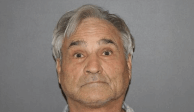 Man charged in ducklings attack at Irvine pool – NBC Los Angeles