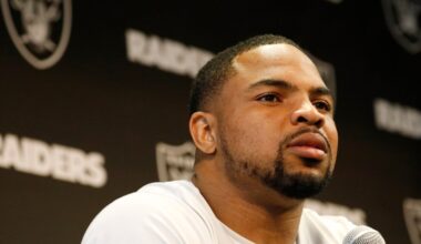 Family of former NFL running back Doug Martin sues Oakland, police officers, paramedics in October death