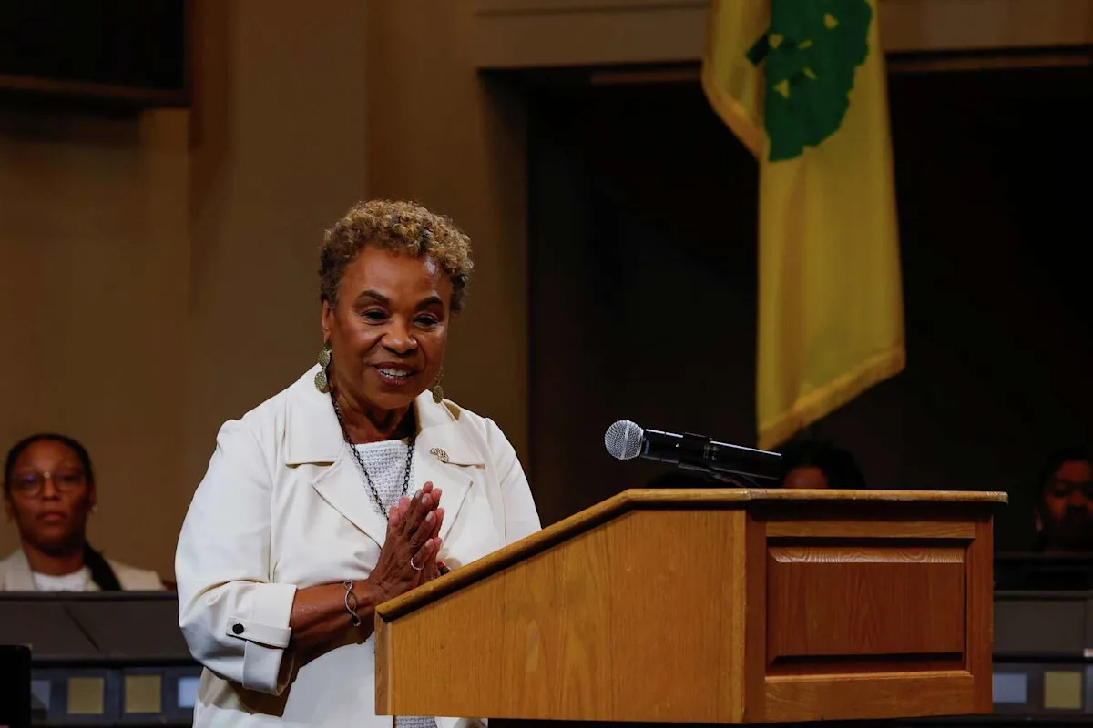 Oakland council advances Mayor Barbara Lee's charter reform proposal