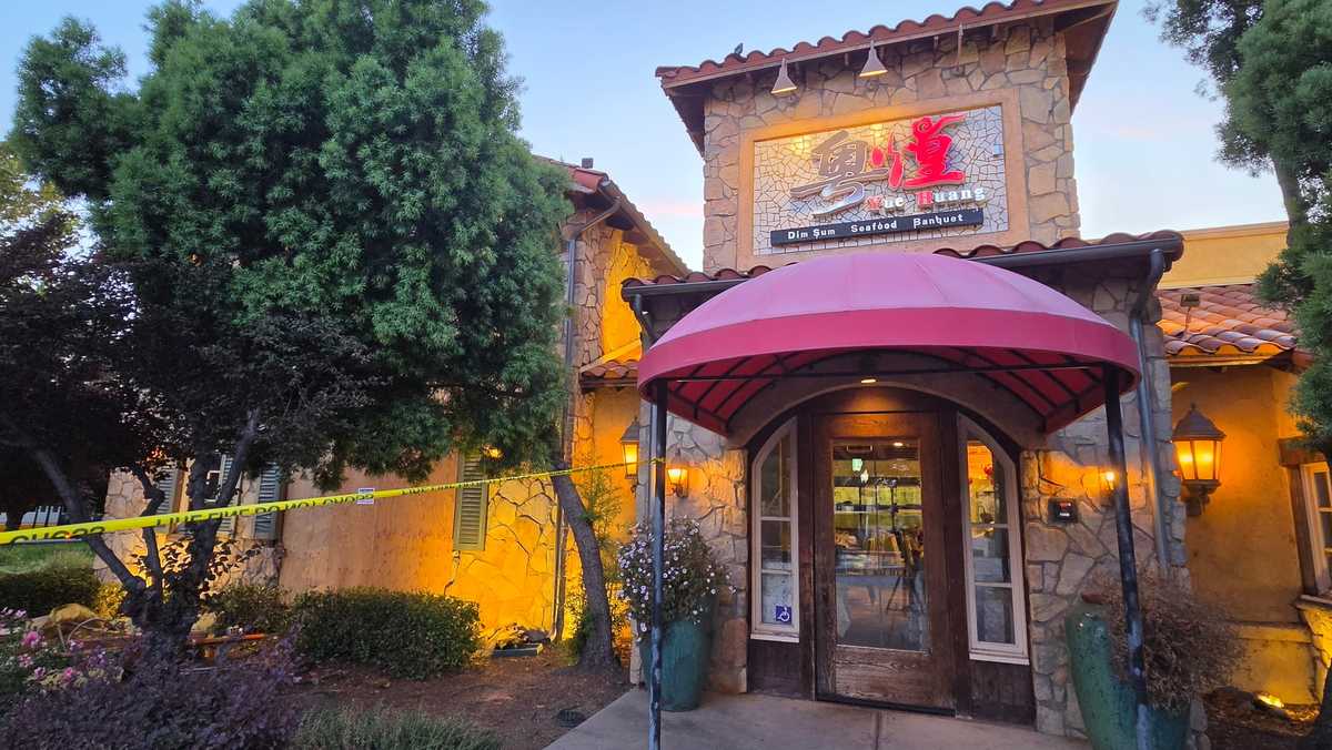 Car crashes into Yue Huang restaurant in Sacramento
