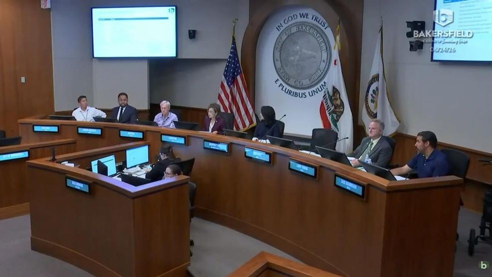 Bakersfield City Council reviews 2026-27 budget, one Councilman votes no (KBAK/KBFX)