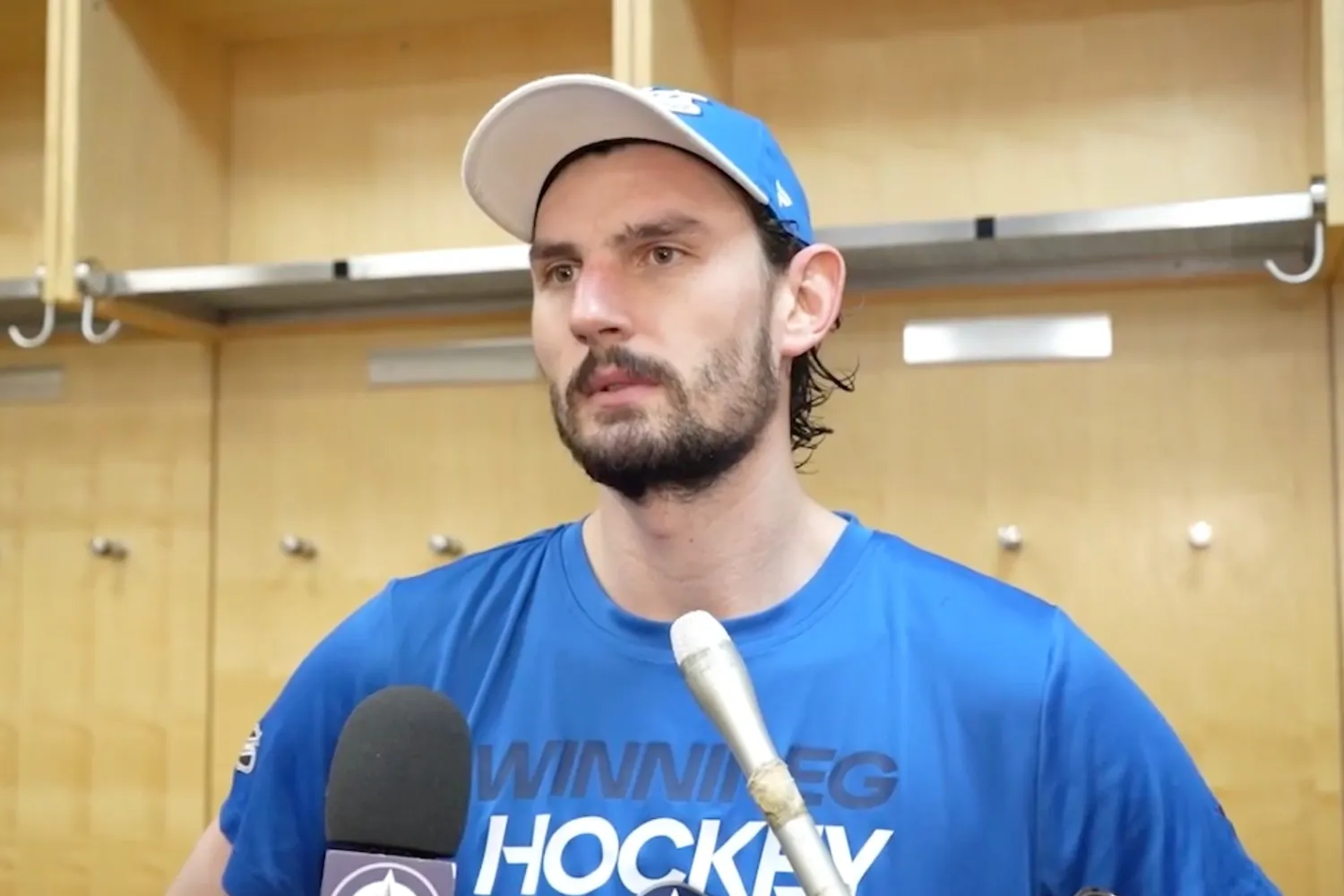 Carolina Hurricanes make huge trade offer for star Jets goaltender Connor Hellebuyck (report)