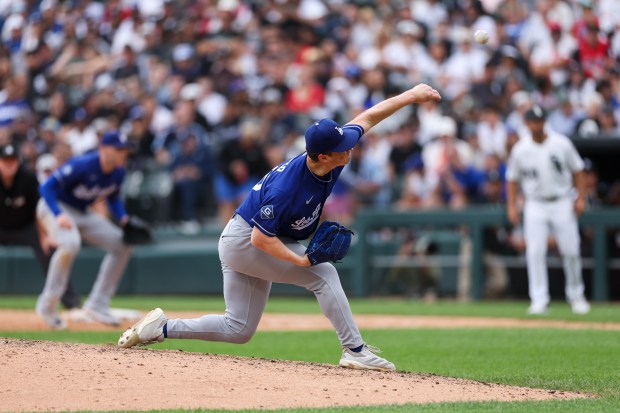 Dodgers pitcher Jack Dreyer (86) pitches during the sixth inning against the White Sox at Rate Field June 14, 2026 in Chicago. (Armando L. Sanchez/Chicago Tribune)
