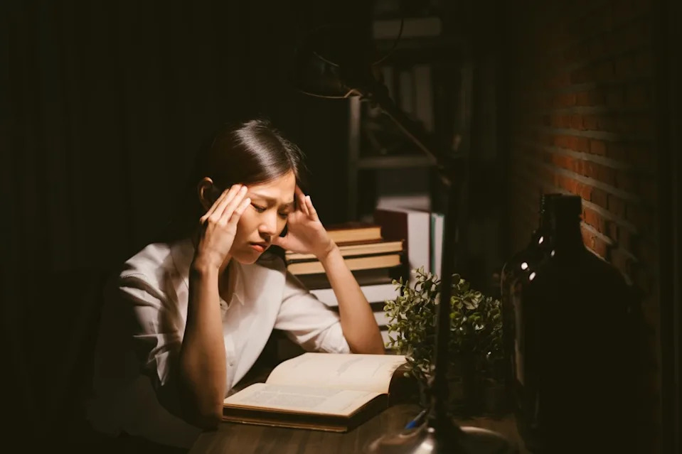 Professors are rethinking coursework as students increasingly struggle to keep up with reading-heavy classes. saksit – stock.adobe.com