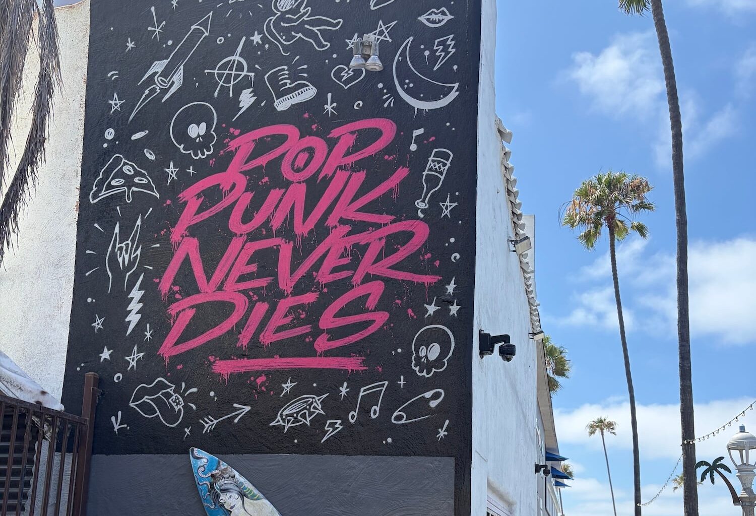 An Emo-Themed Bar & Pizza Joint is Rolling Into OB