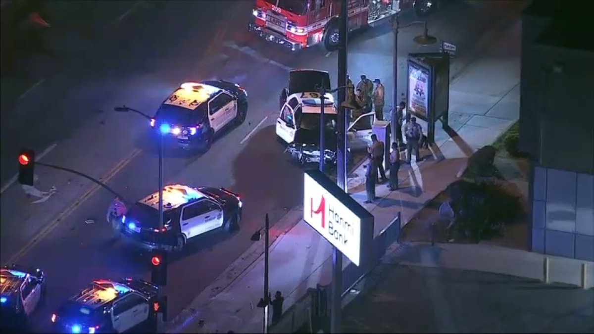 Deputies hurt after pursuit of reckless DUI suspect ends in crash in downtown LA – NBC Los Angeles