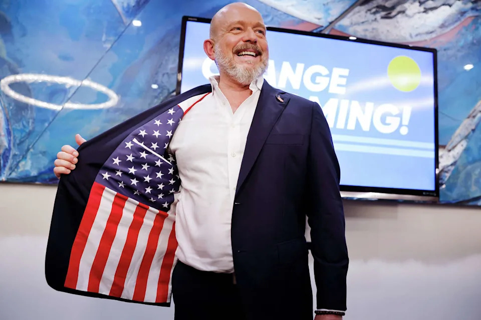 California Republican Gubernatorial candidate Steve Hilton displays an American flag sewn into his jacket while speaking to the media at his primary night event on June 2, 2026, in Huntington Beach, Calif. (Mario Tama/Getty Images)