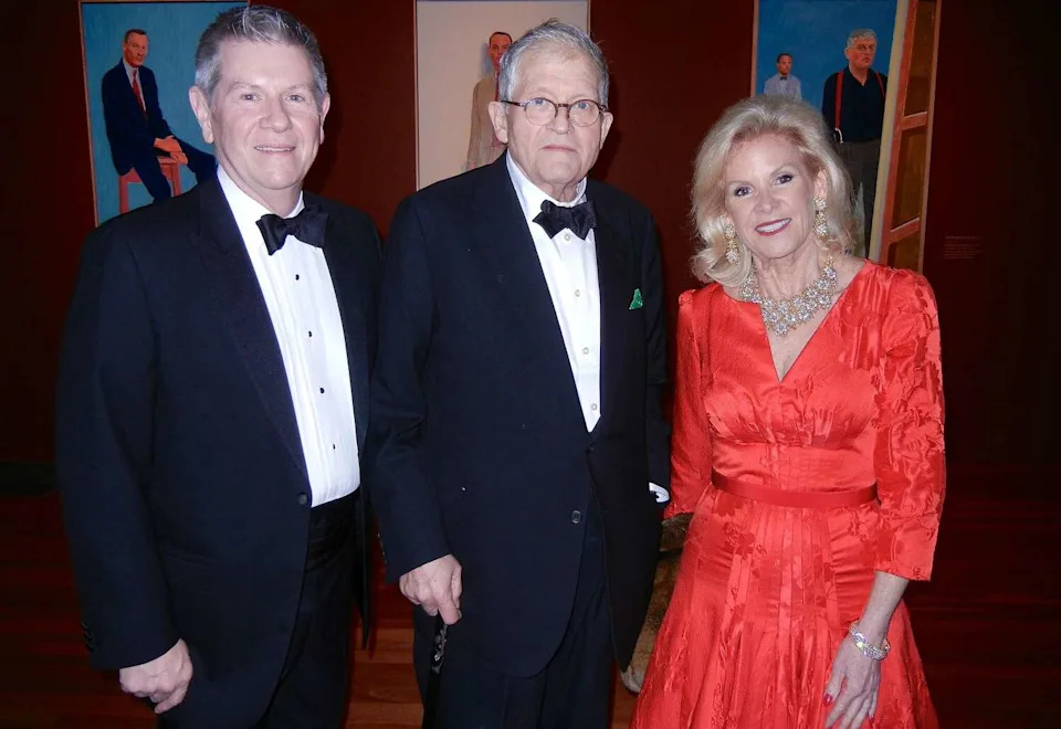 Fine Arts Museums Deputy Director Richard Benefield (at left) with artist David Hockney and FAM Board President Dede Wilsey at the de Young Museum. Oct. 2013. (Catherine Bigelow/Special to The Chronicle)