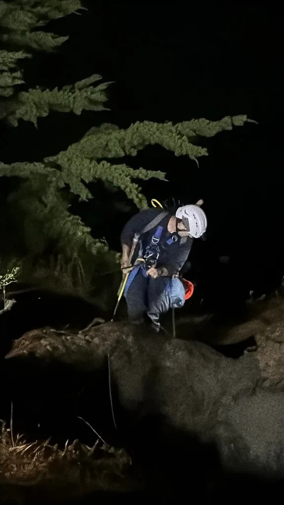 Amazingly, the hiker was able to maintain communication the entire time of the rescue with 911. X/@SFFDPIO