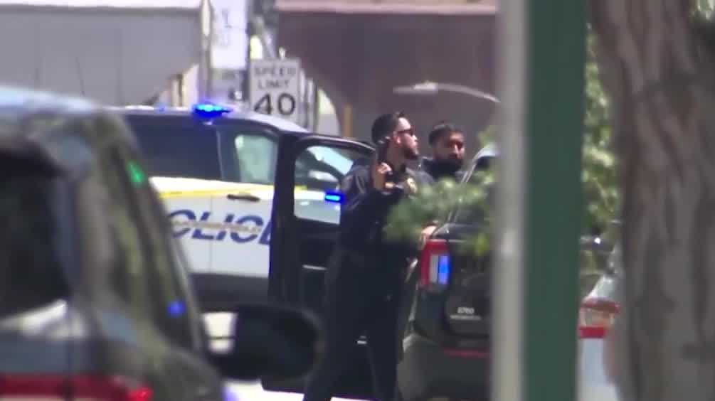 Man who held hostages at Bakersfield bank fatally shot, police say