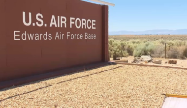 Victims identified in B-52 crash at Edwards Air Force Base – NBC Los Angeles