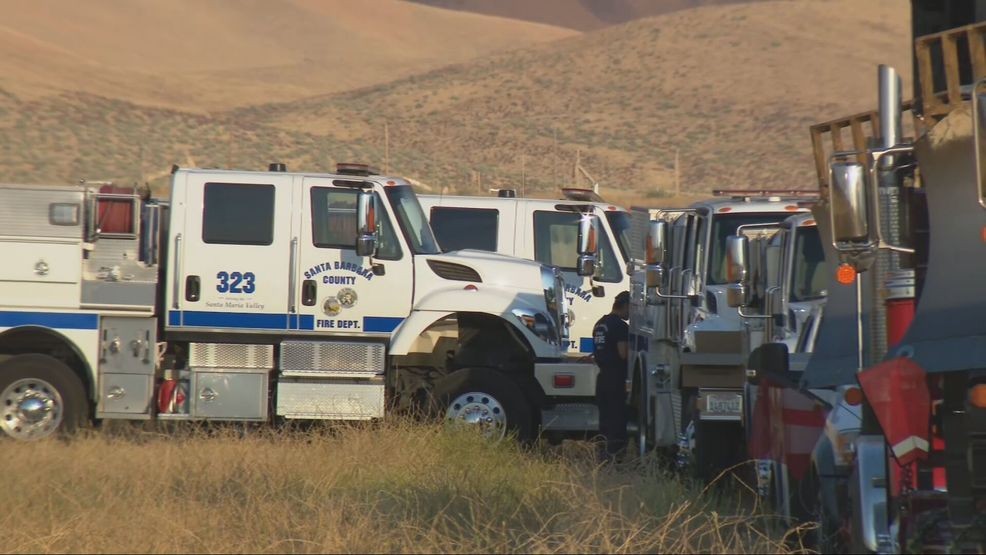 Evacuation orders and warnings are underway for several zones after a wildfire southwest of Lost Hills has grown to 7,500 acres within a day. PHOTO: KBAK/KBFX
