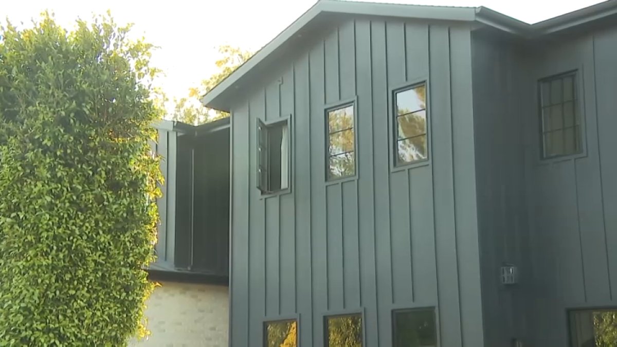 Encino residents frustrated with home used to film content – NBC Los Angeles