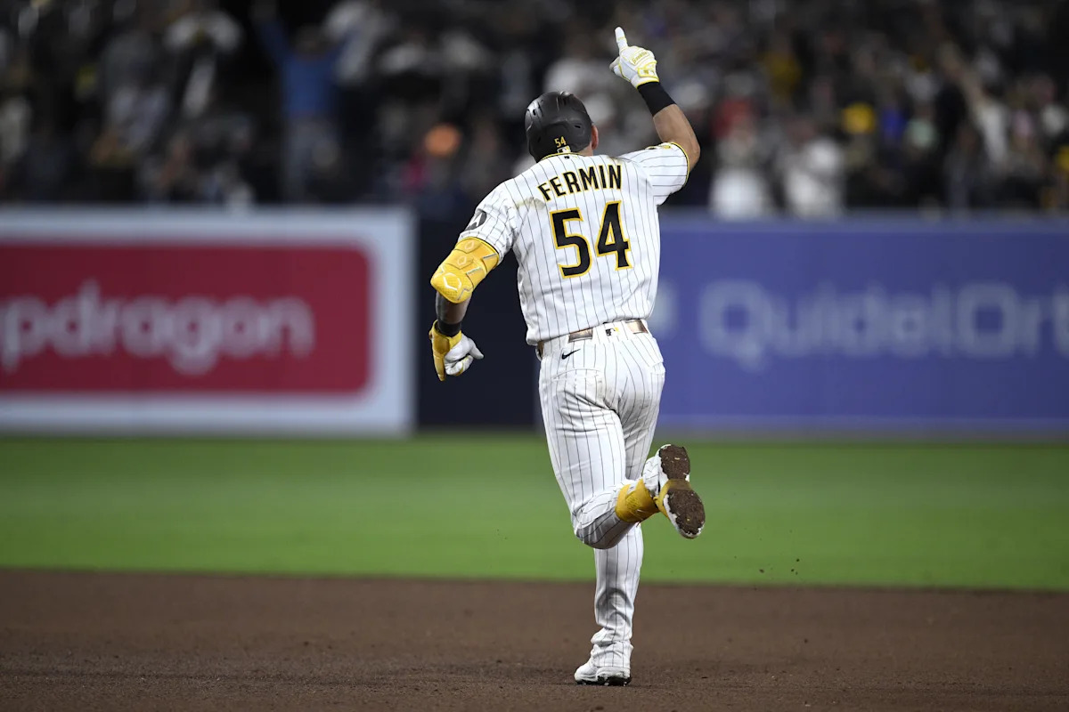 Good Morning San Diego: Freddy Fermin hits two-run home run to help Padres end losing streak