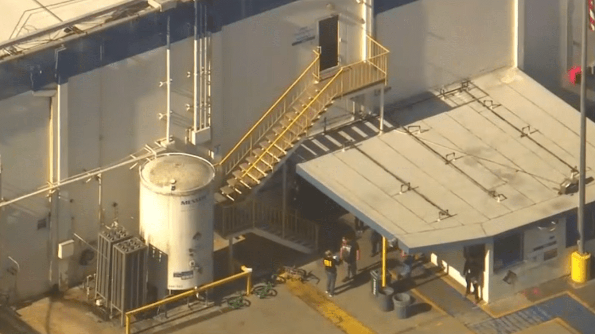 FBI serving search warrant at site of Garden Grove chemical tank crisis – NBC Los Angeles