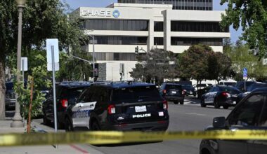 Police: Suspect in California Chase bank standoff shot and killed by FBI