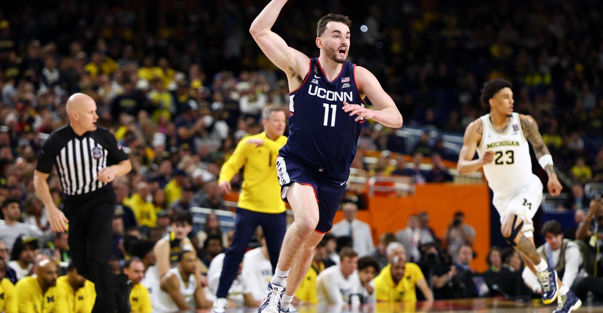 Alex Karaban drafted by Sacramento Kings with No. 29 pick in 2026 NBA Draft