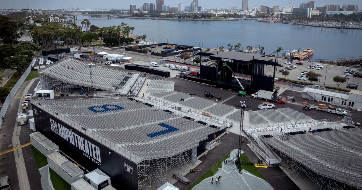 Snoop Dogg set to drop it like it's hot at Long Beach F&M Bank Amphitheater's grand opening