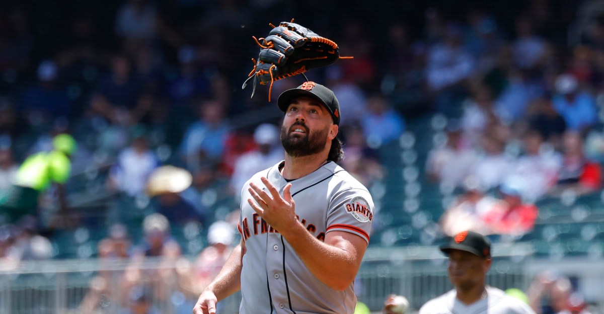 Robbie Ray powers Giants past Braves in postponed game