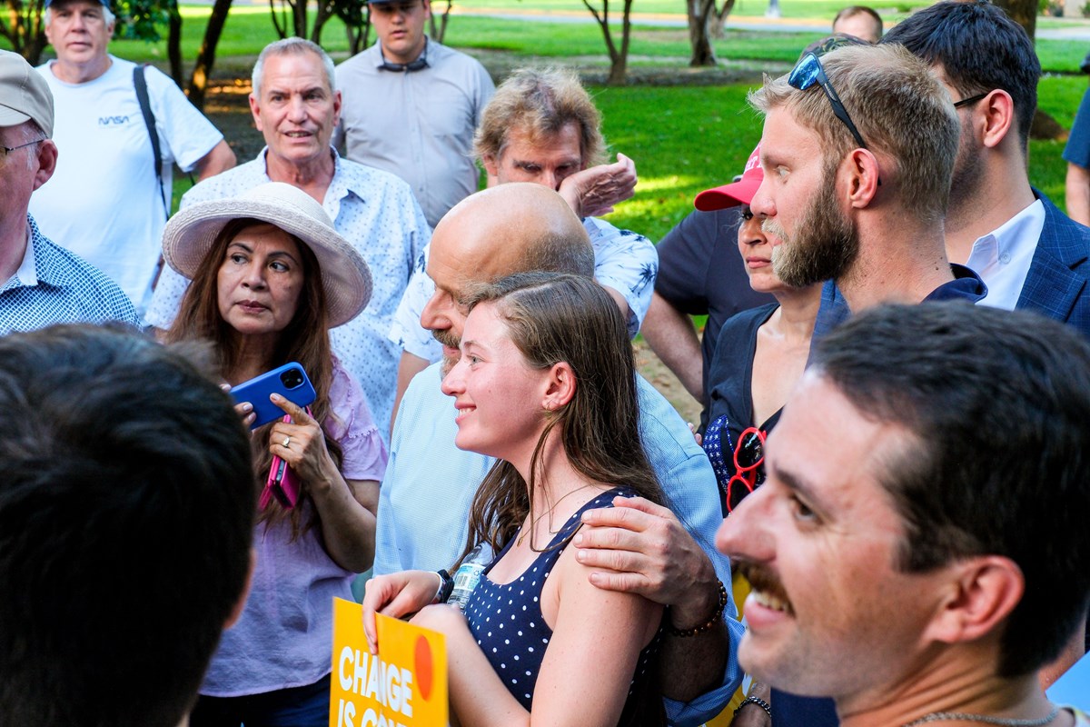 Steve Hilton poses with Marissa Forte, president of the Young Republicans of Greater Sacramento at Hilton’s Capitol rally on June 3, 2026.