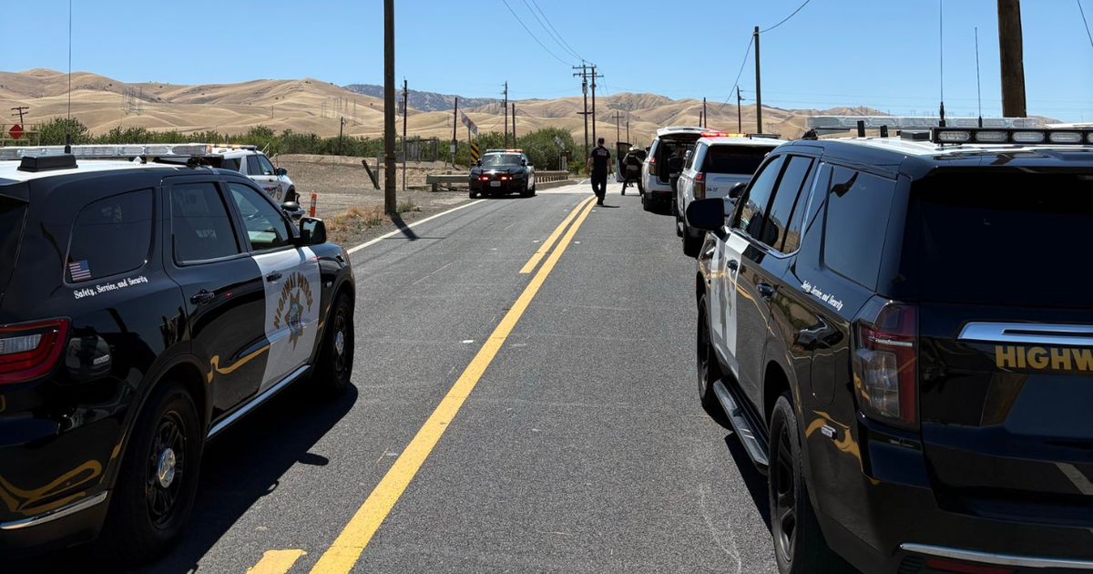 howard-road-closure-patterson-car-into-canal.png
