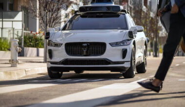 Waymo Robotaxis Are Driving San Francisco Condo Residents Mad