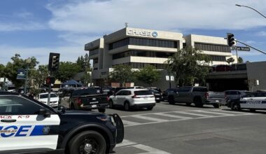 Hostages released, suspect dead after standoff in Bakersfield office building – WPXI