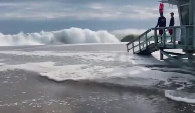 Dangerous king tides prompt flooding, high surf warnings across Southern California