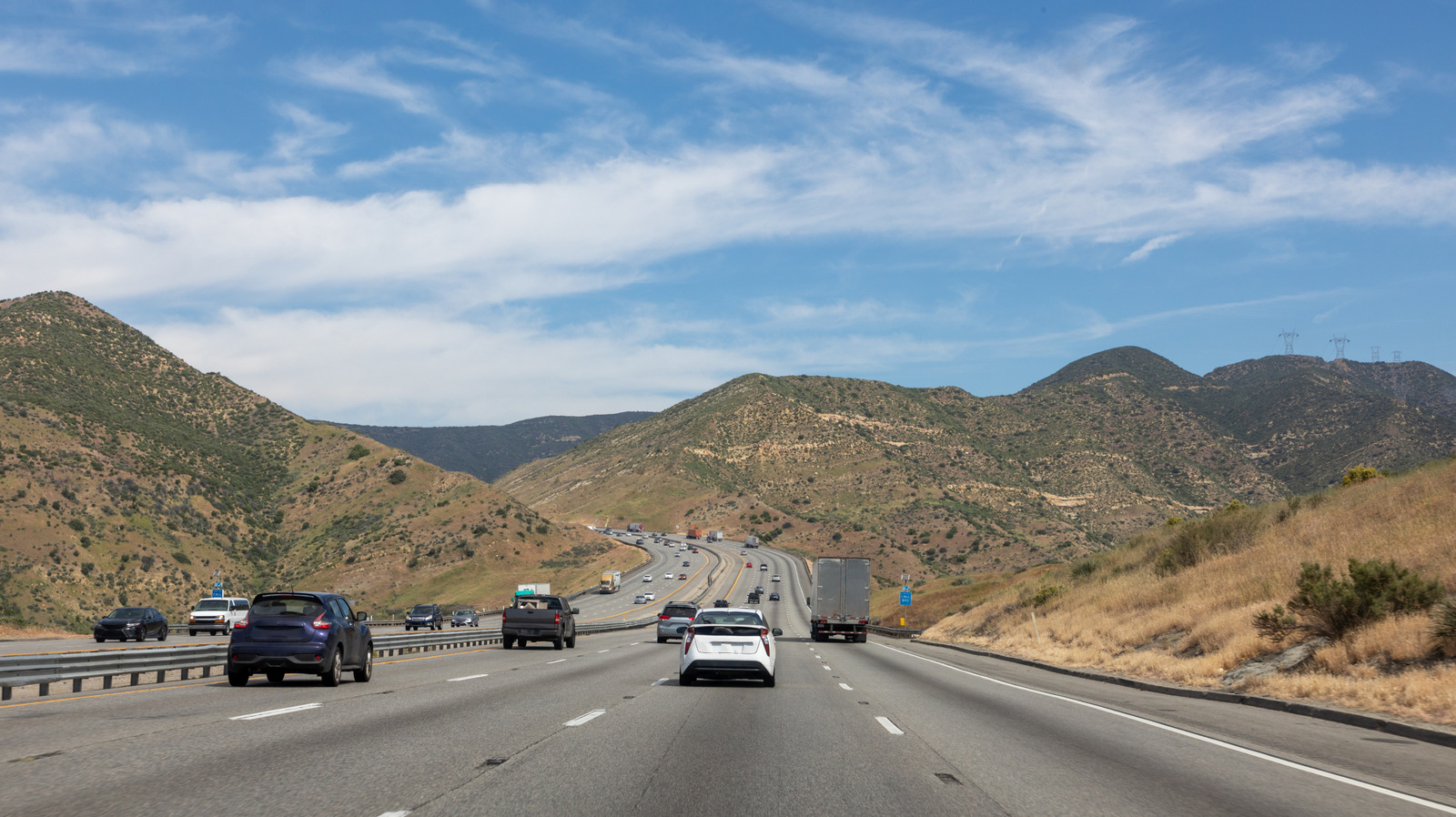 Between Los Angeles And Bakersfield Is California's Mountain Community With Rugged Trails And Canyon Views