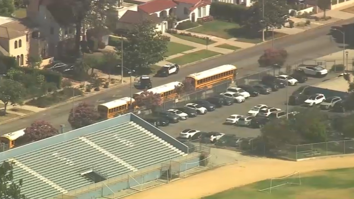 Road rage leads to lockdown at Los Angeles High School – NBC Los Angeles