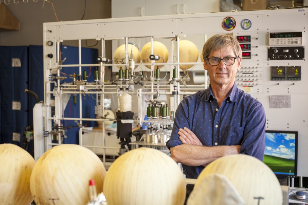 La Jolla scientist calls latest key carbon dioxide measurement ‘worrisome’ – San Diego Union-Tribune