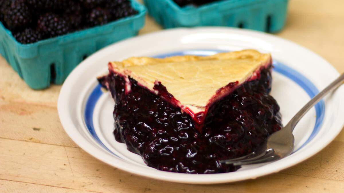 Sacramento area pie shop seeks title as America’s best pie