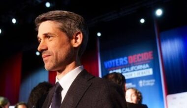 Mahan, Villaraigosa Learned Why So Few CA Mayors Make Leap to Governor