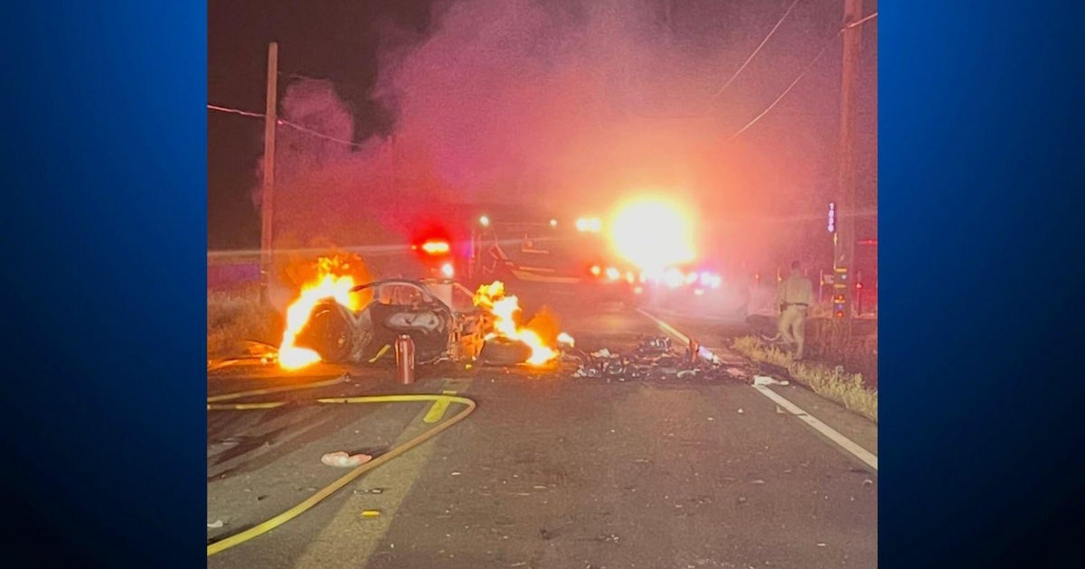 Fiery crash near Modesto leaves 1 dead, multiple injured