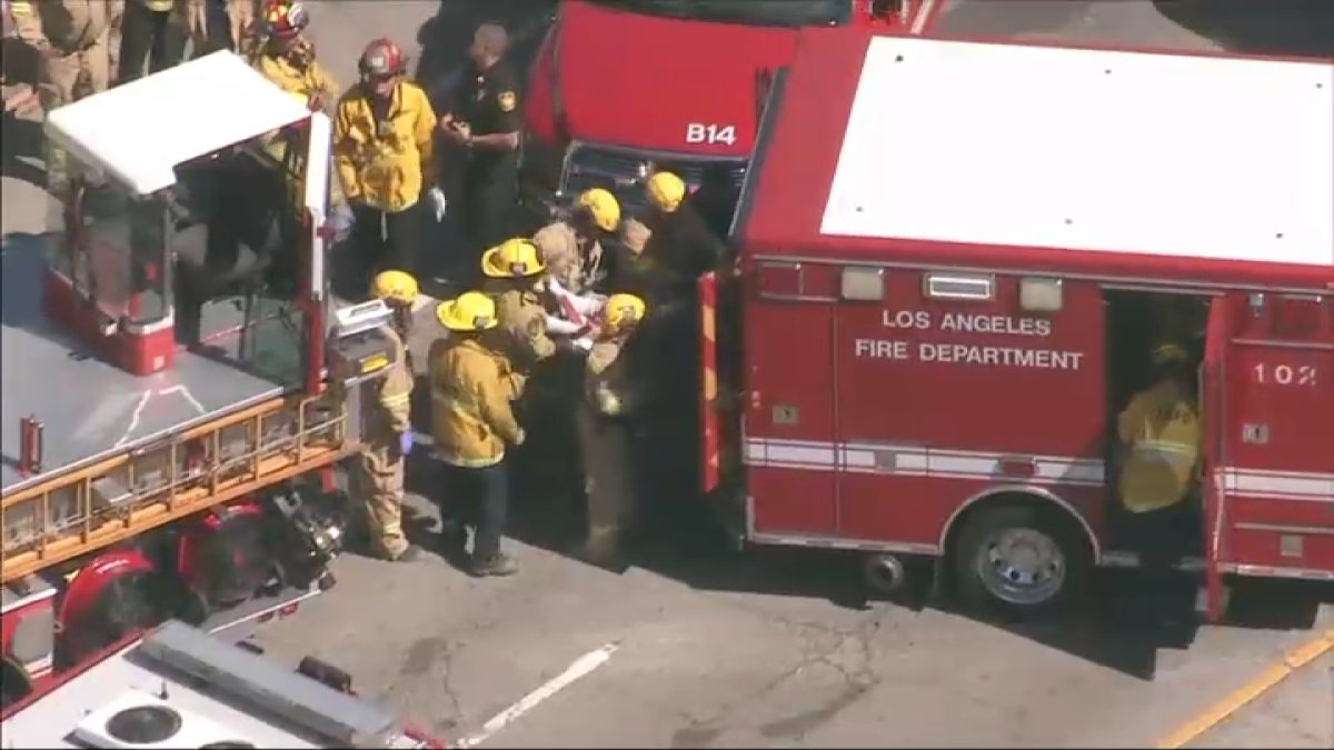 Man falls 45 feet at North Hollywood construction site – NBC Los Angeles