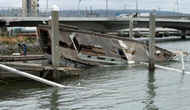 Oakland Estuary citiations of illegal boating vessels begins