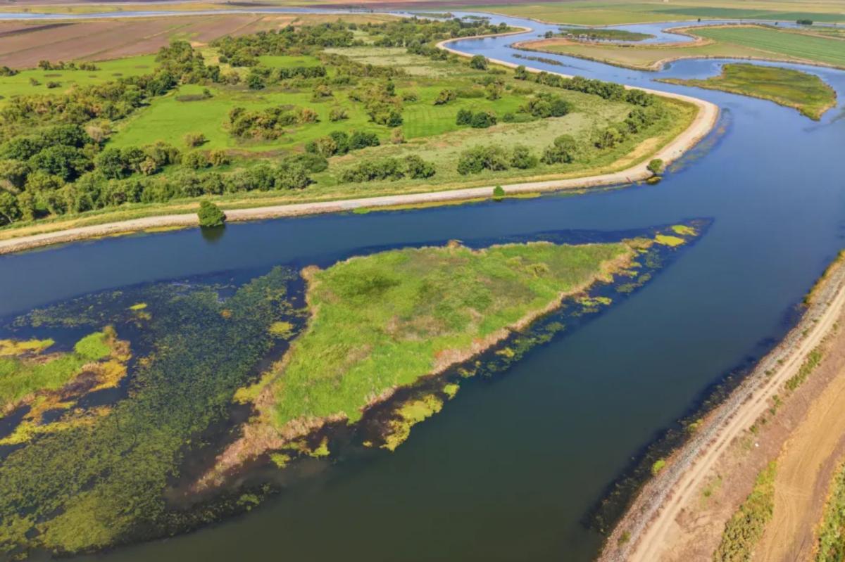 Private island for sale in California's Sacramento-San Joaquin River Delta at $39,000 listing