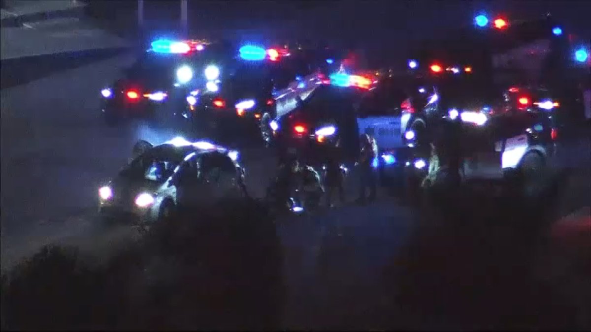 Attempted kidnapping suspect in custody after chase ends in LA – NBC Los Angeles